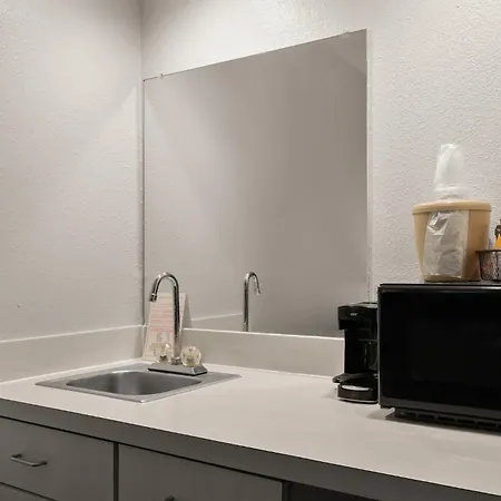 Red Roof Inn & Suites Savannah Airport Pooler Esterno foto